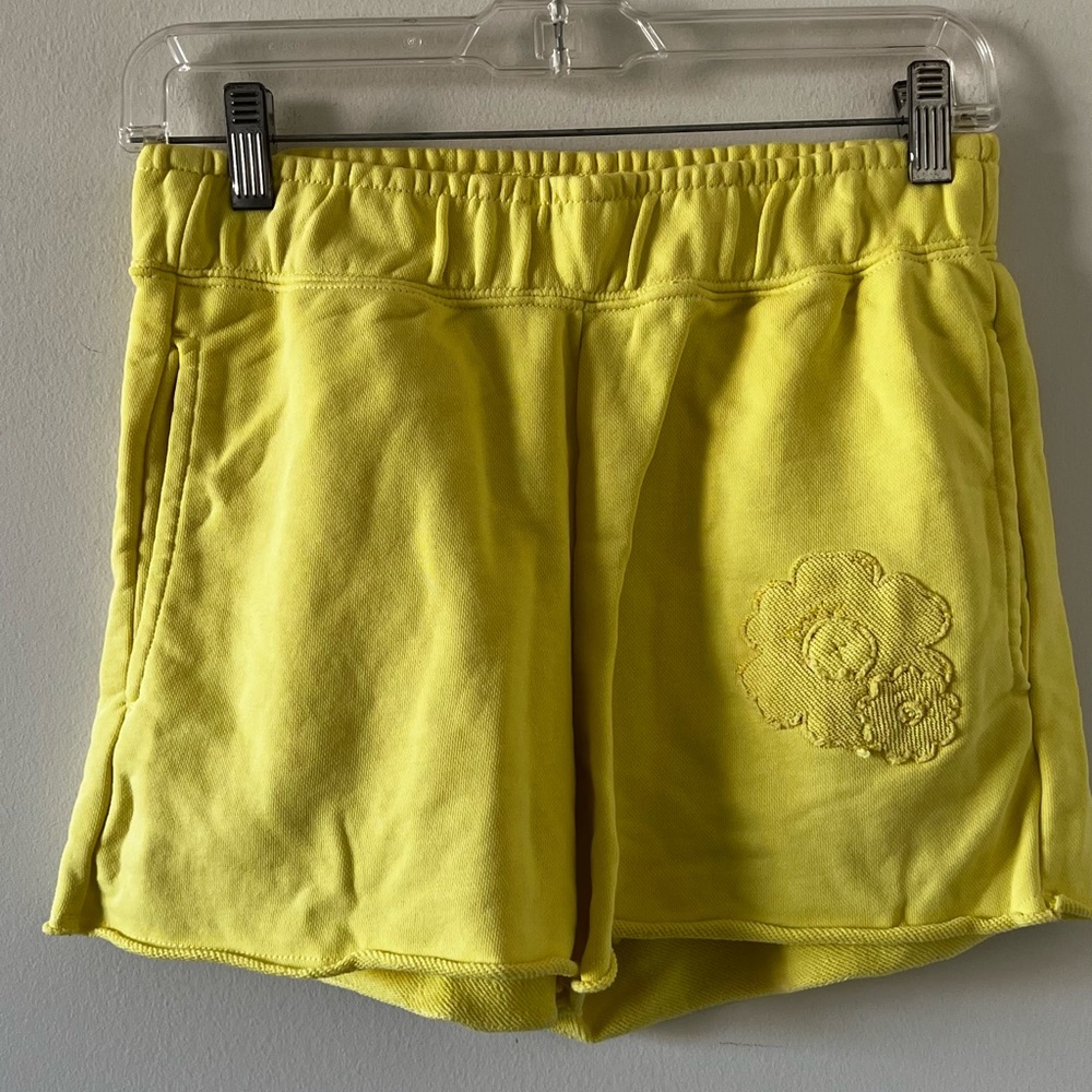 Nike Yellow Shorts in Small